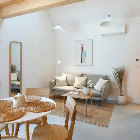 Aparthotel Jokai7 *